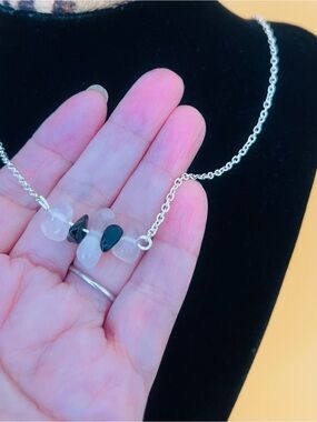 Delicate Rose Quartz and Black Onyx Bead Necklace - Silver plated Chain